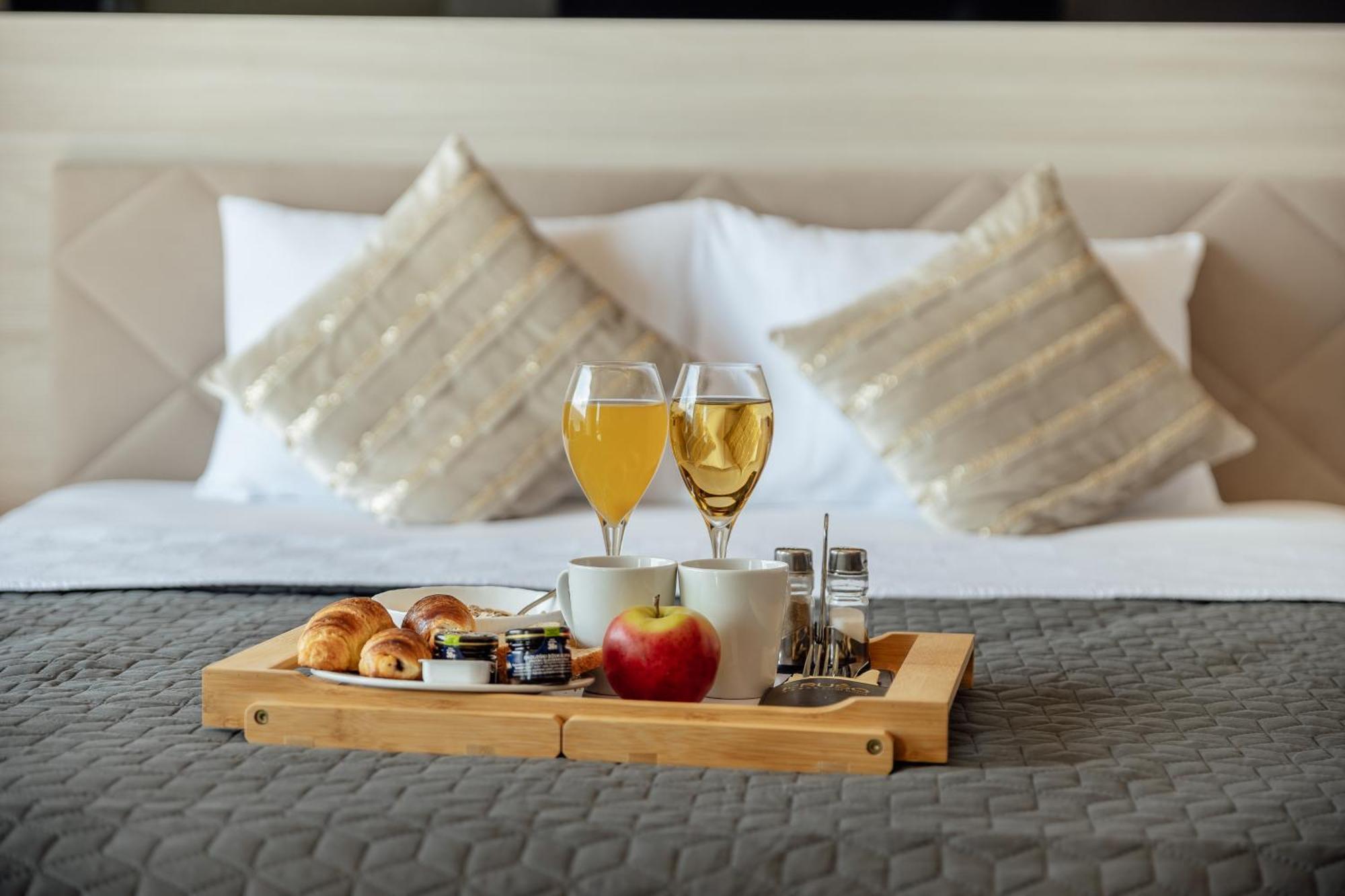 הרצג-נובי Garni Hotel Kruso מראה חיצוני תמונה